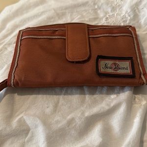 Vintage New Visions wallet/wristlet with change purse rust with beige  t…